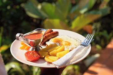 Breakfast meal