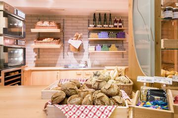 Gift shop