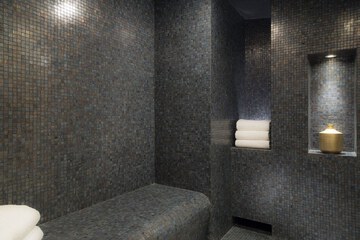 Steam room