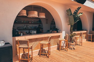 Beach bar