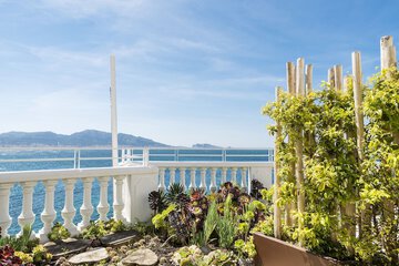 Beach/ocean view