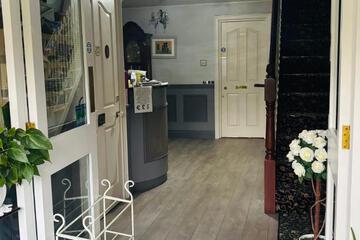 Photo 9
