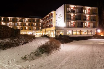 Front of property - evening/night