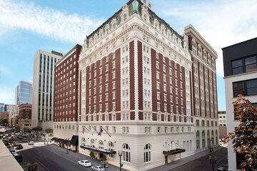The Benson Portland Curio Collection by Hilton