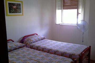 Photo 100
