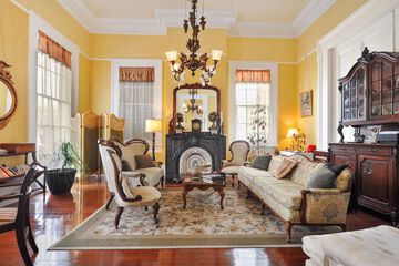 Hotel Interior 4 of 47