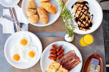 Breakfast meal