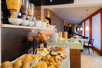 Snack bar