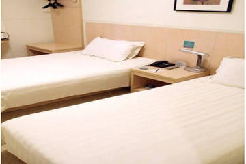 guest_rooms