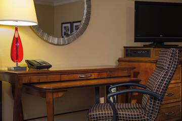 Room 11 of 41