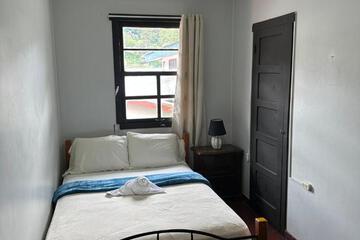 Photo 48
