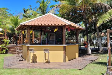 Poolside bar