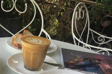Coffee Shop
