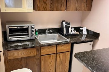 Private kitchenette