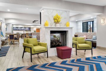 Hotel Interior 6 of 32