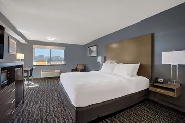 Room 25 of 71