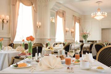 Breakfast area