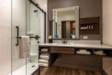 Bathroom shower