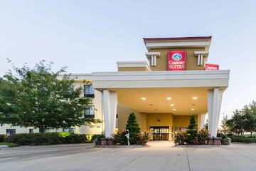 Hotel 4 of 84