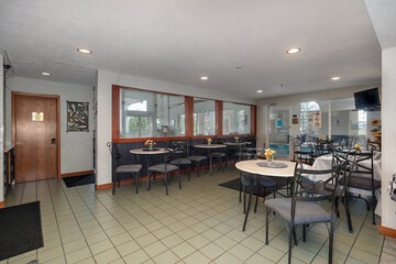 Breakfast area