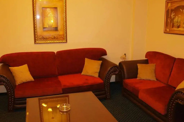 hotel_rooms