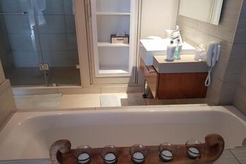 Photo 38