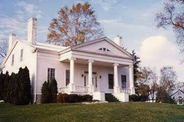 John Morris Manor Bed & Breakfast