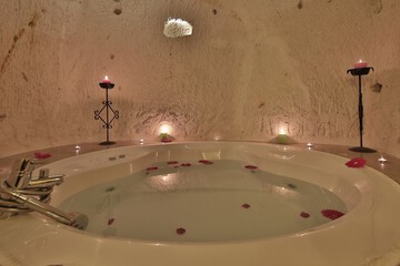 Jetted tub