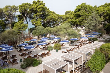 Sundeck