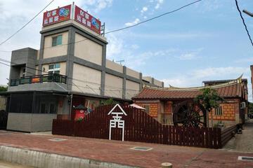 Photo 22