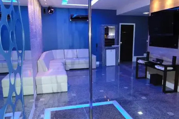 guest_rooms