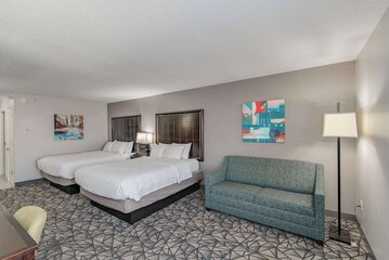 Room 15 of 39