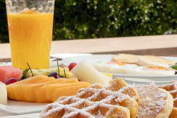 Breakfast meal