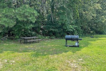 BBQ/picnic area