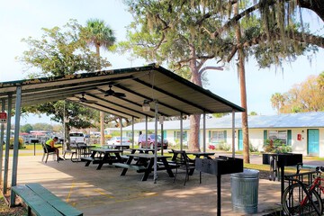 BBQ/picnic area