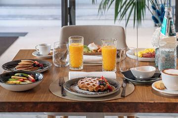 Breakfast meal
