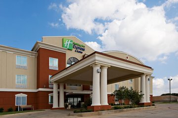 Holiday Inn Express & Suites Snyder by IHG