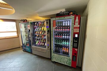 Vending machine