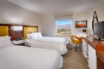 Room 15 of 36