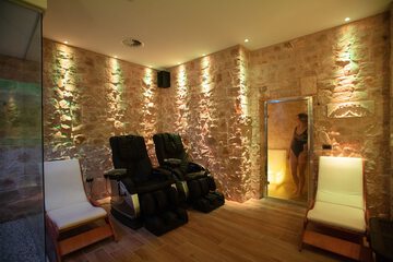 Treatment room