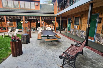 BBQ/picnic area