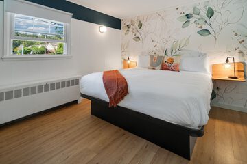 The Birches Motel