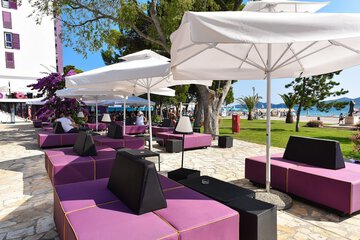 Beach bar