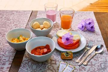 Breakfast meal