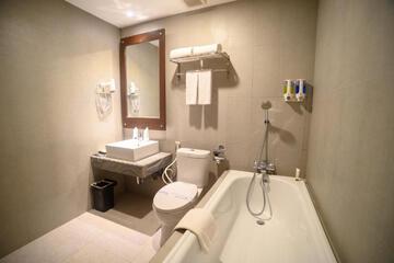 Photo 48