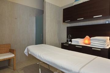 Massage in accommodation