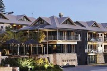 Hotel Front - Evening or Night