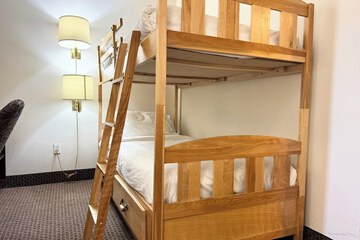 Children's theme room