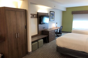 Room 47 of 61