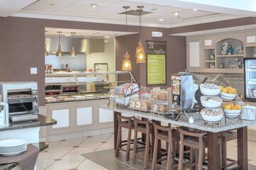 Breakfast/Coffee Service 26 of 36